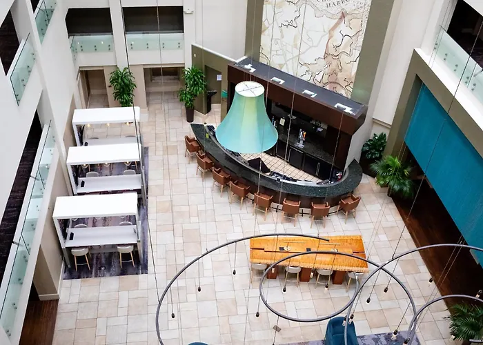 Crowne Plaza Charleston By Ihg Hotel North Charleston